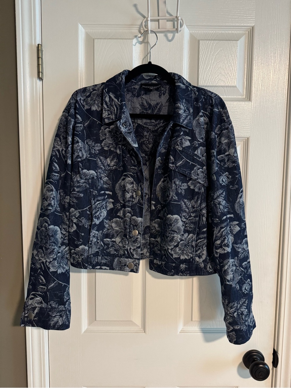 Flying Tomato Navy Floral Cropped Denim Jacket - Picture 3 of 3